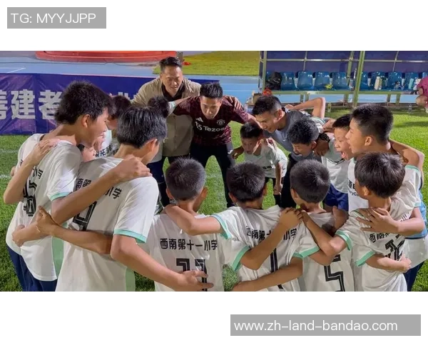 耐冠足球引领潮流探索新时代足球文化与竞技精神的完美结合 耐冠足球引领潮流探索新时代足球文化与竞技精神的完美结合