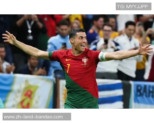 足球好看图分享:精彩瞬间与经典瞬间尽在其中,带你领略绿茵场上的无限魅力 足球好看图分享:精彩瞬间与经典瞬间尽在其中,带你领略绿茵场上的无限魅力