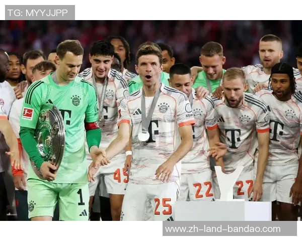 足球传奇冠军离世引发全球哀悼球迷与球员共同缅怀伟大时刻 足球传奇冠军离世引发全球哀悼球迷与球员共同缅怀伟大时刻